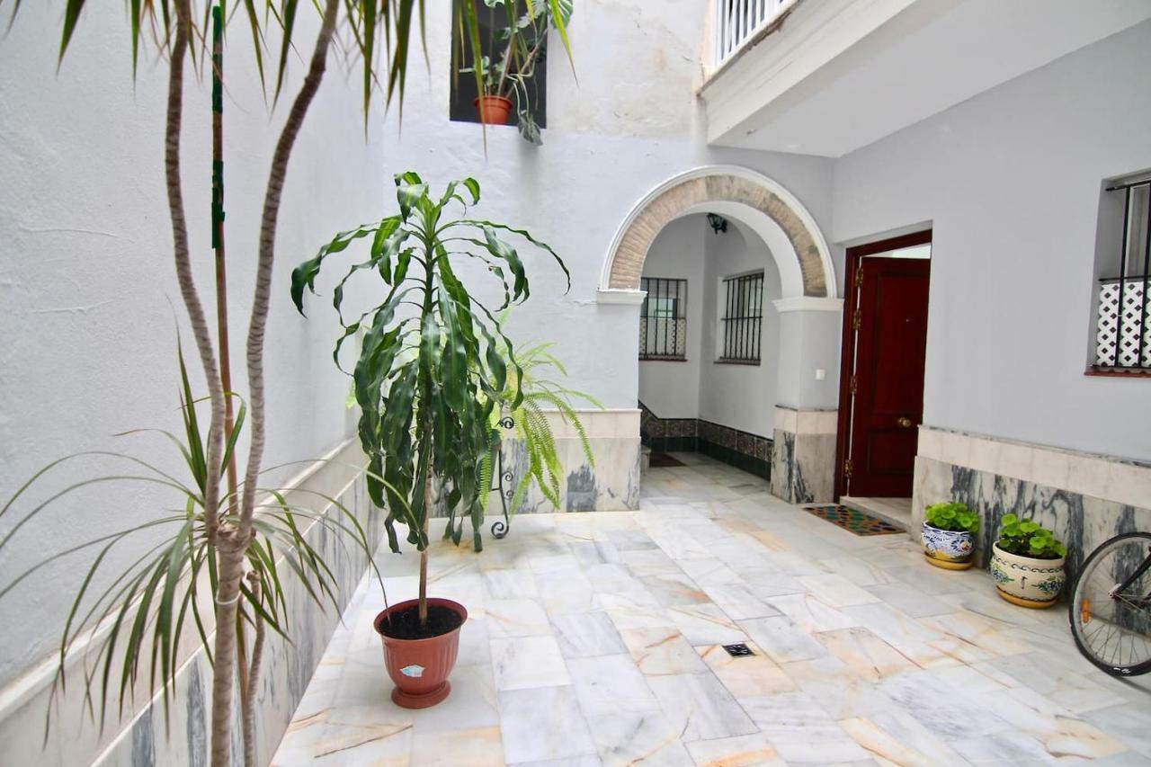 Apartamento Monisimo En El Corazon De Cadiz Ngoại thất bức ảnh