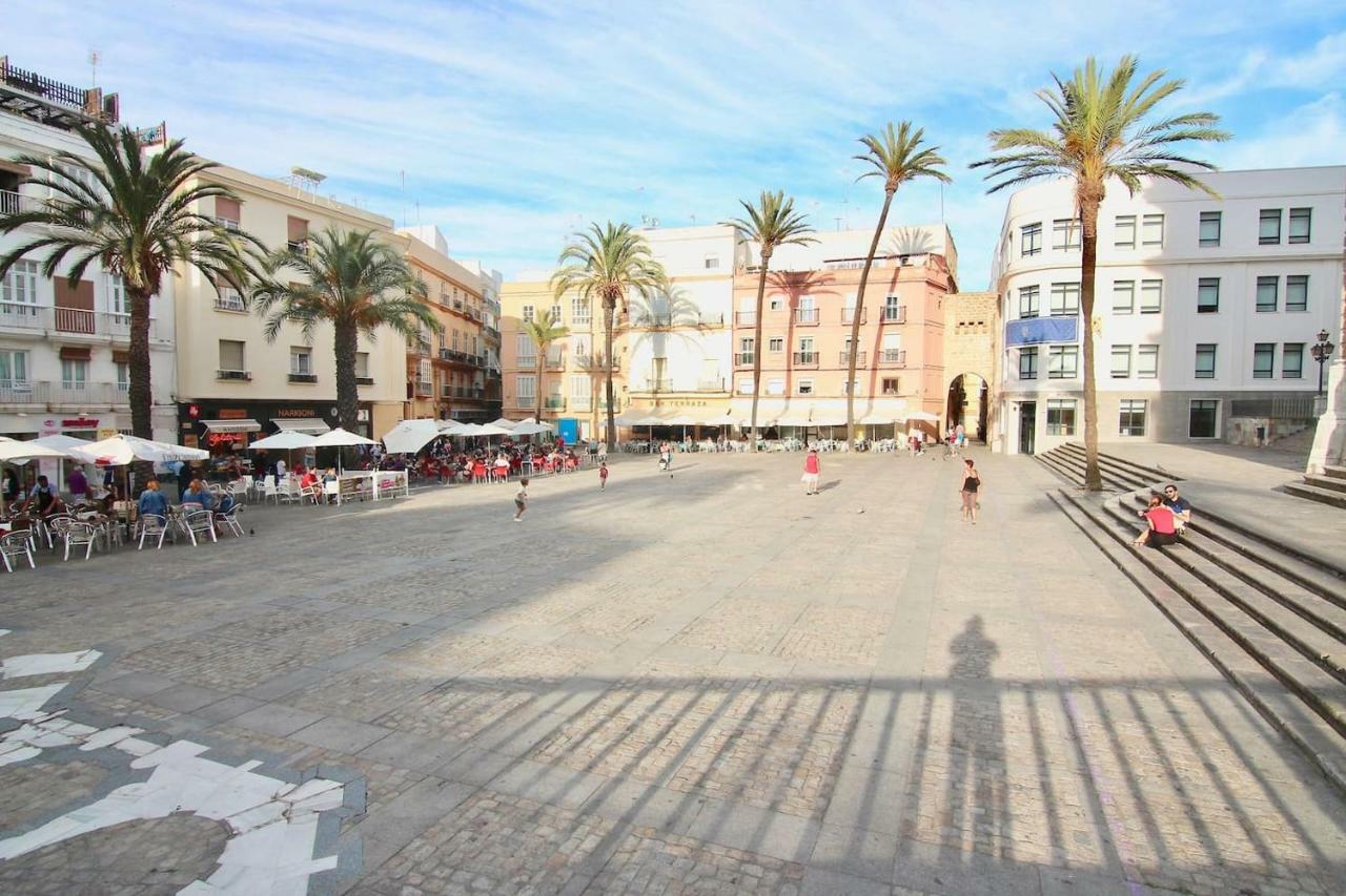 Apartamento Monisimo En El Corazon De Cadiz Ngoại thất bức ảnh