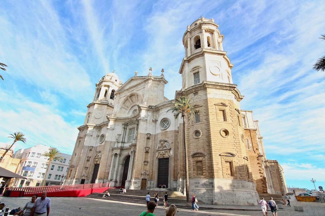 Apartamento Monisimo En El Corazon De Cadiz Ngoại thất bức ảnh
