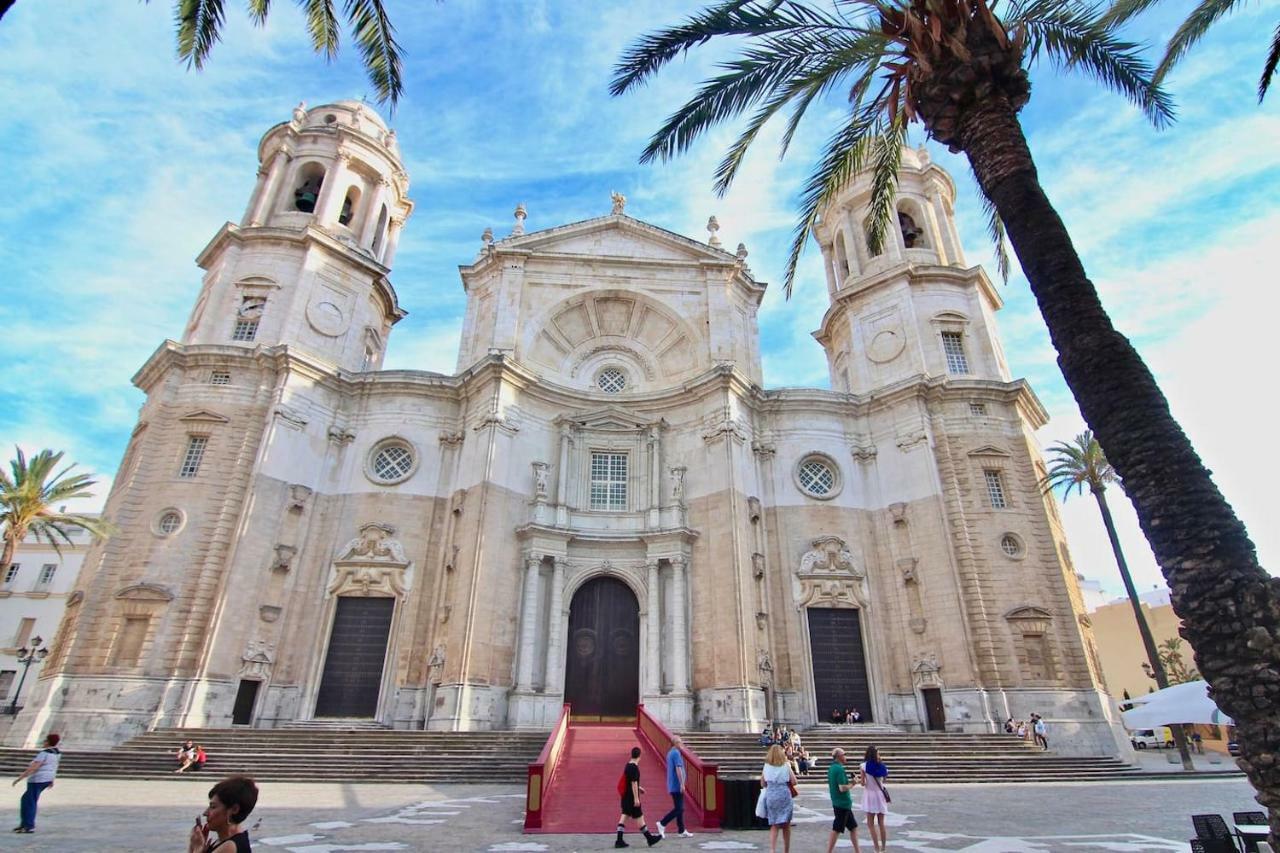 Apartamento Monisimo En El Corazon De Cadiz Ngoại thất bức ảnh