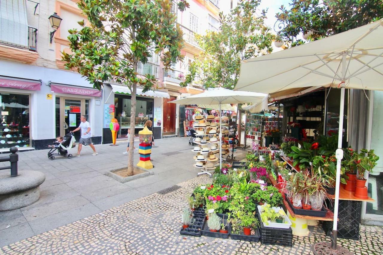 Apartamento Monisimo En El Corazon De Cadiz Ngoại thất bức ảnh